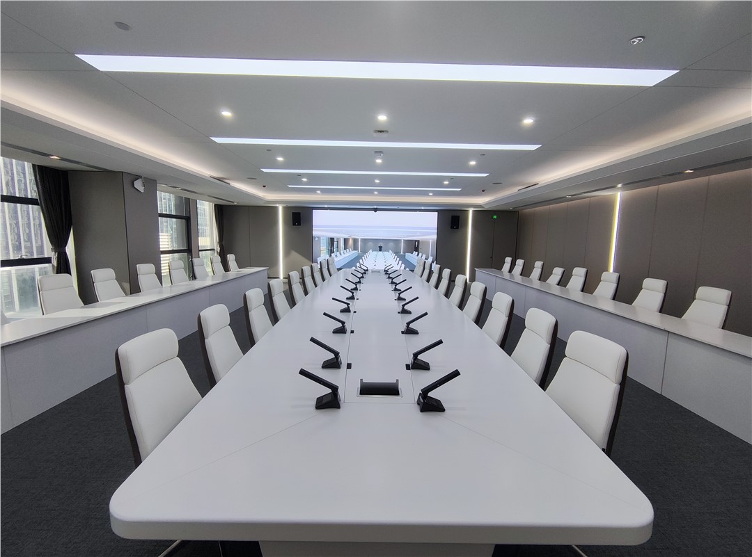 報告廳聲學設計中“吸音”和“擴聲”哪個更重要？